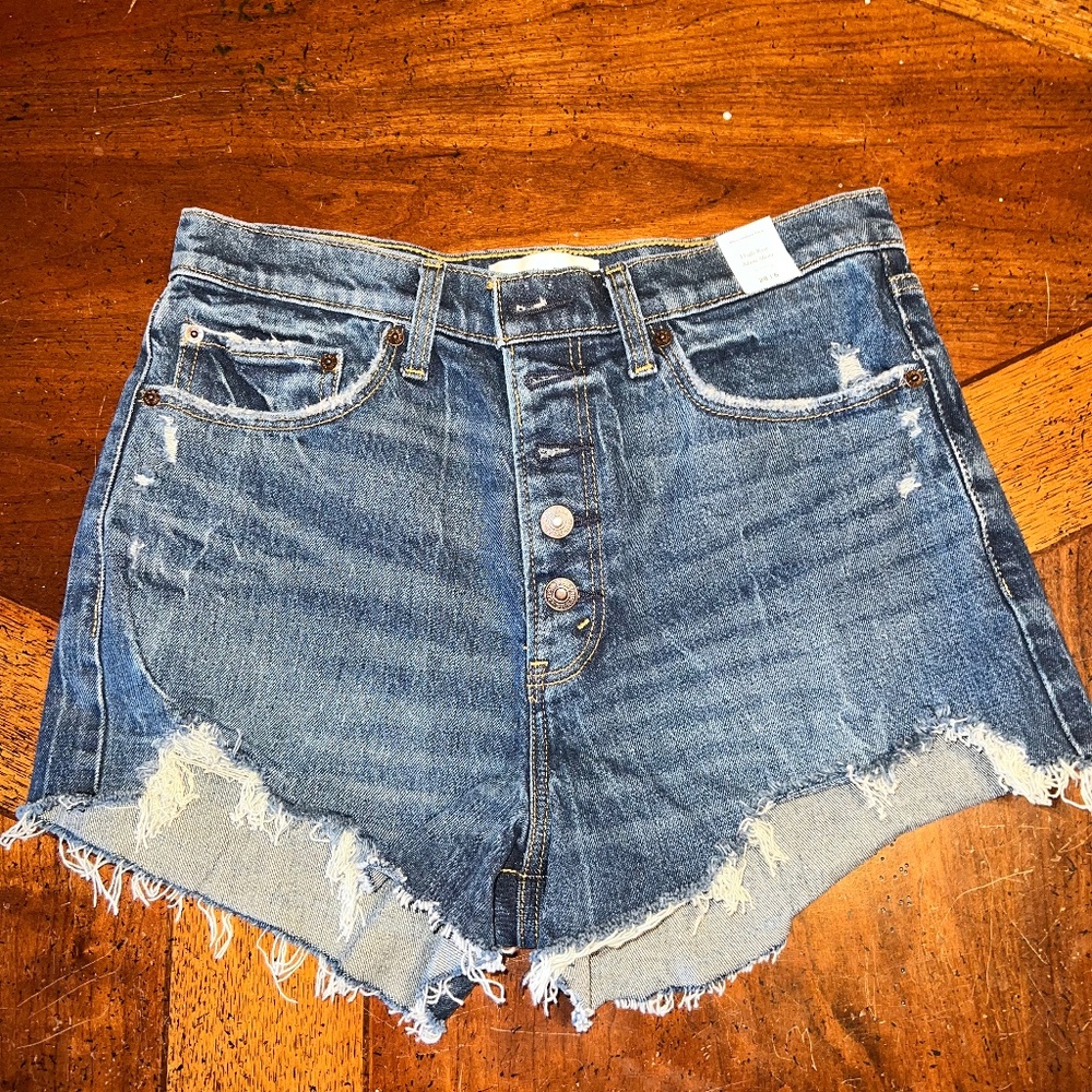 Women's Abercrombie Denim Shorts Size 6/28